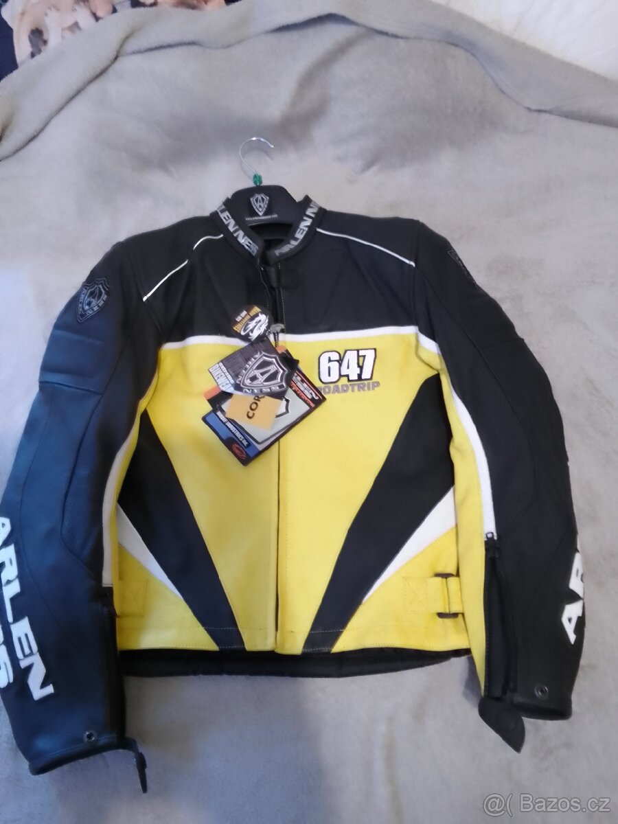 Kožená bunda vel.50