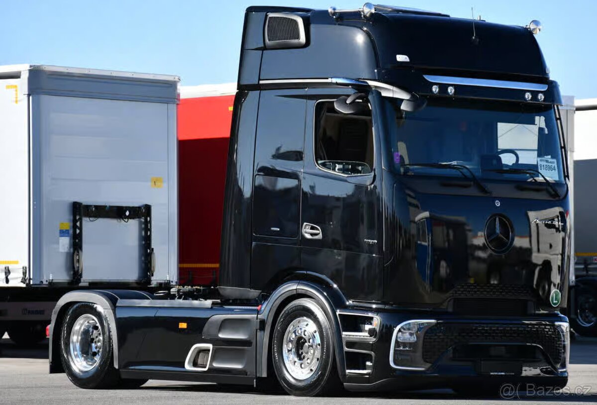 Mercedes Benz Tahač návěsu Actros ProCabin 1851 Styleline