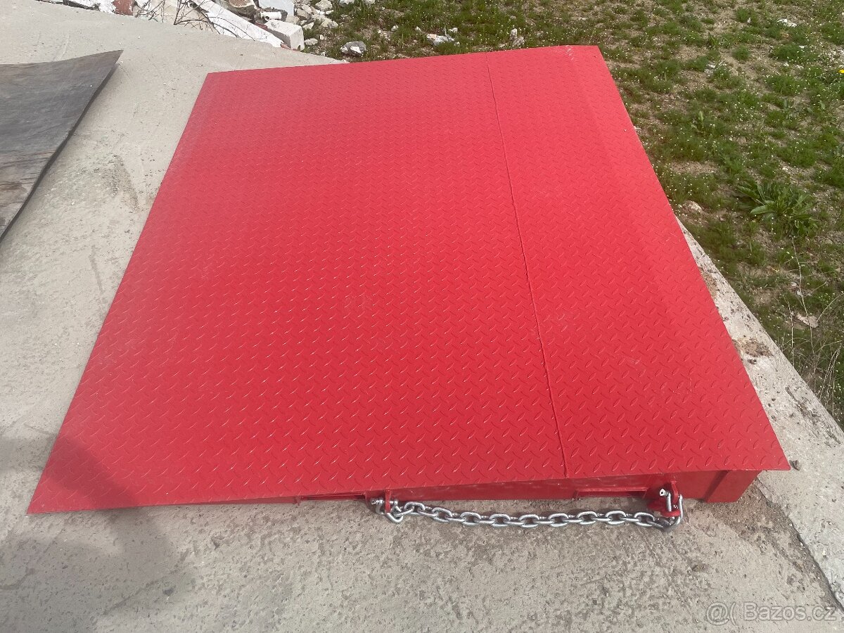 Nájezdová rampa 1,8m x 2m x 0,2m - 6 tun