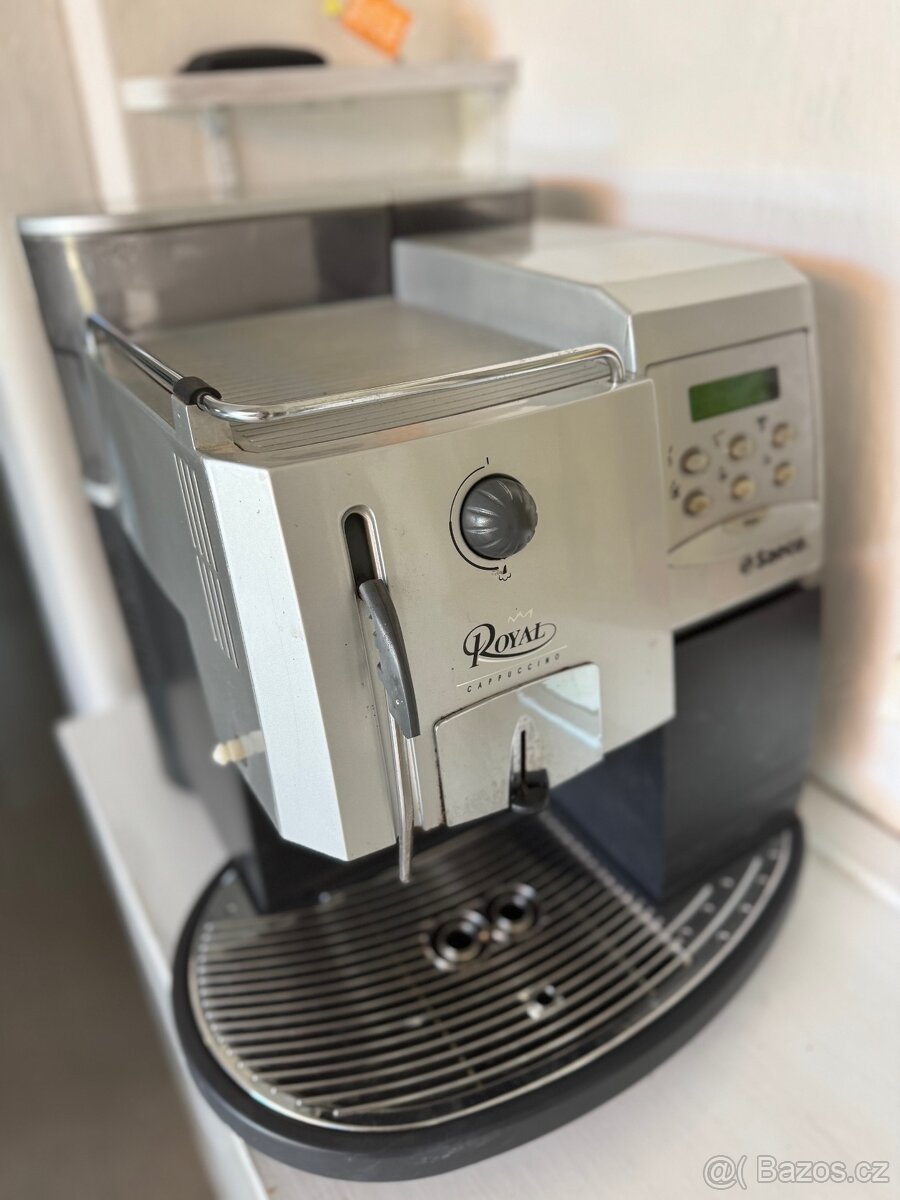Kávovar Saeco Royal Cappuccino