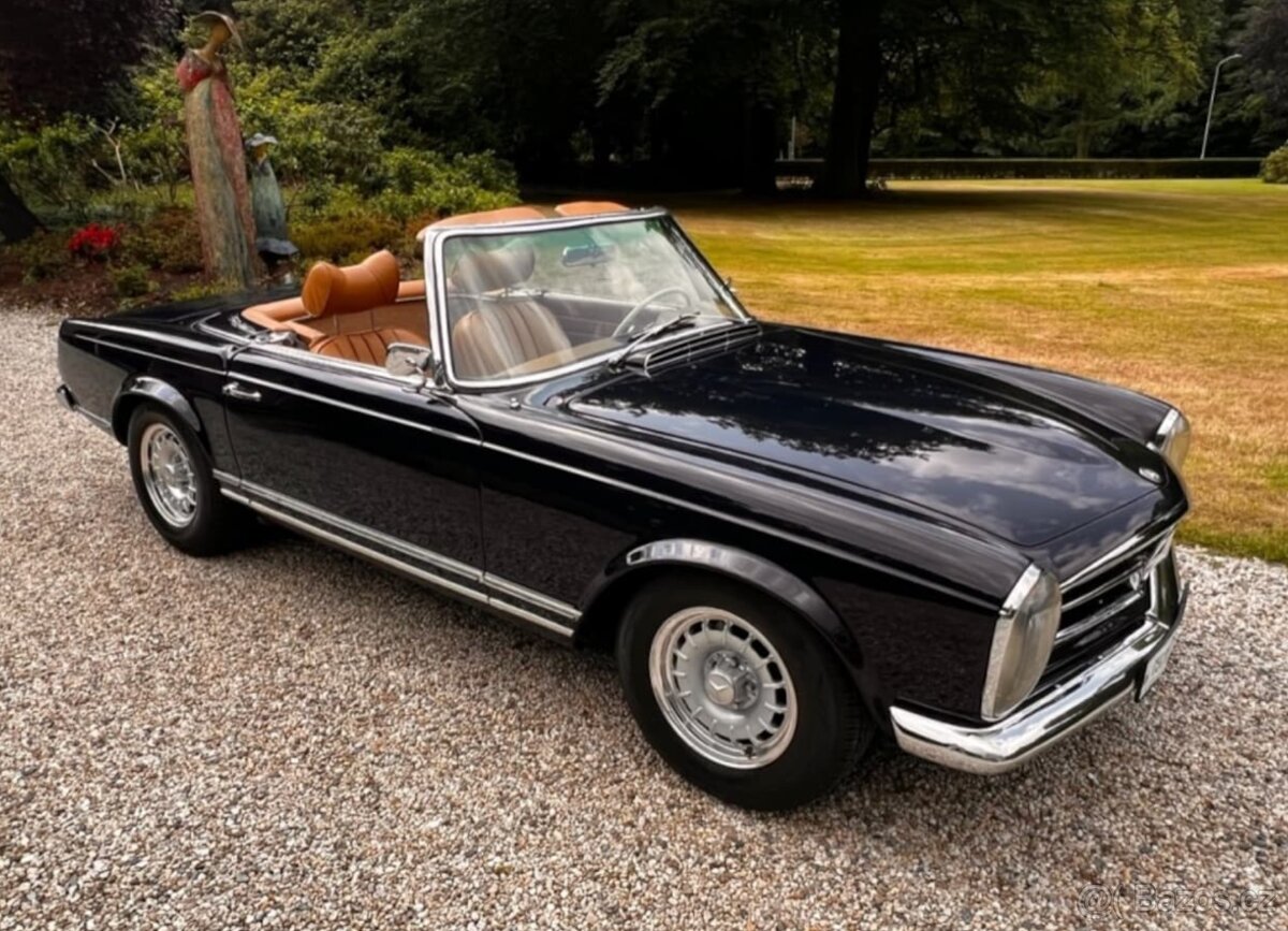 Mercedes-Benz 230 SL Pagode (W113), r. v. 1964