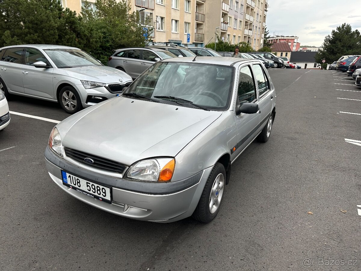 🟢 Ford Fiesta 1.3 | r. 2000 | 90 533 km | Plně funkční 🟢