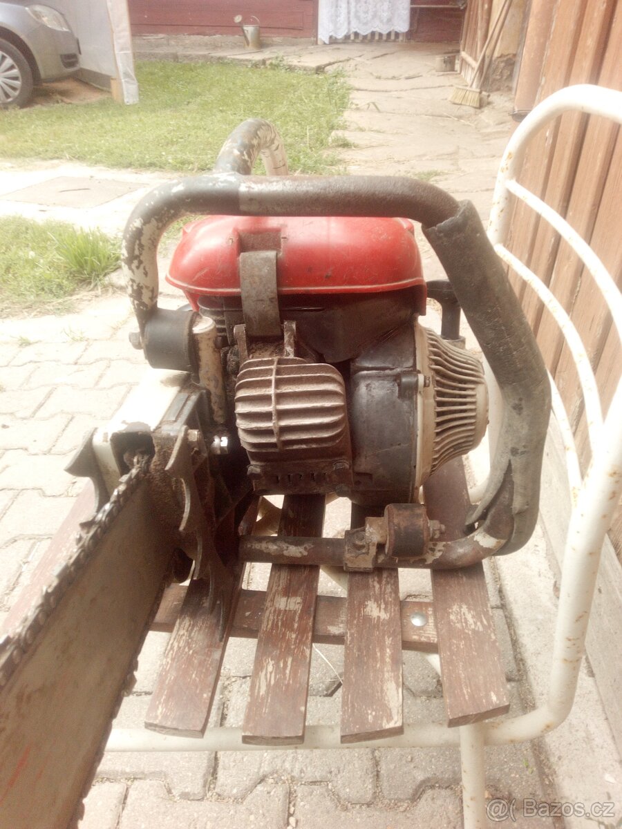 Pila