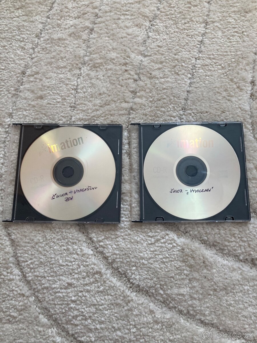 CD škvor