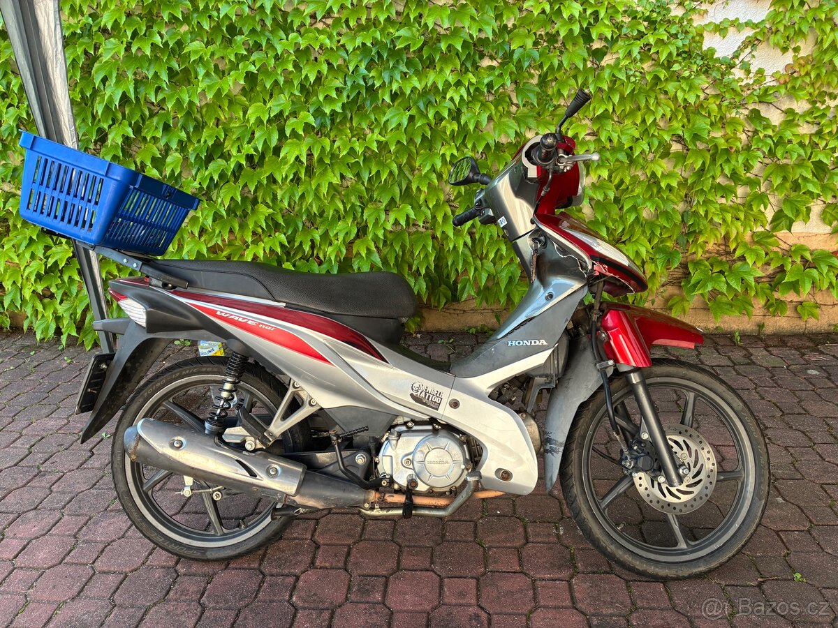 Bouraná Honda Wave 110i r.v.2015