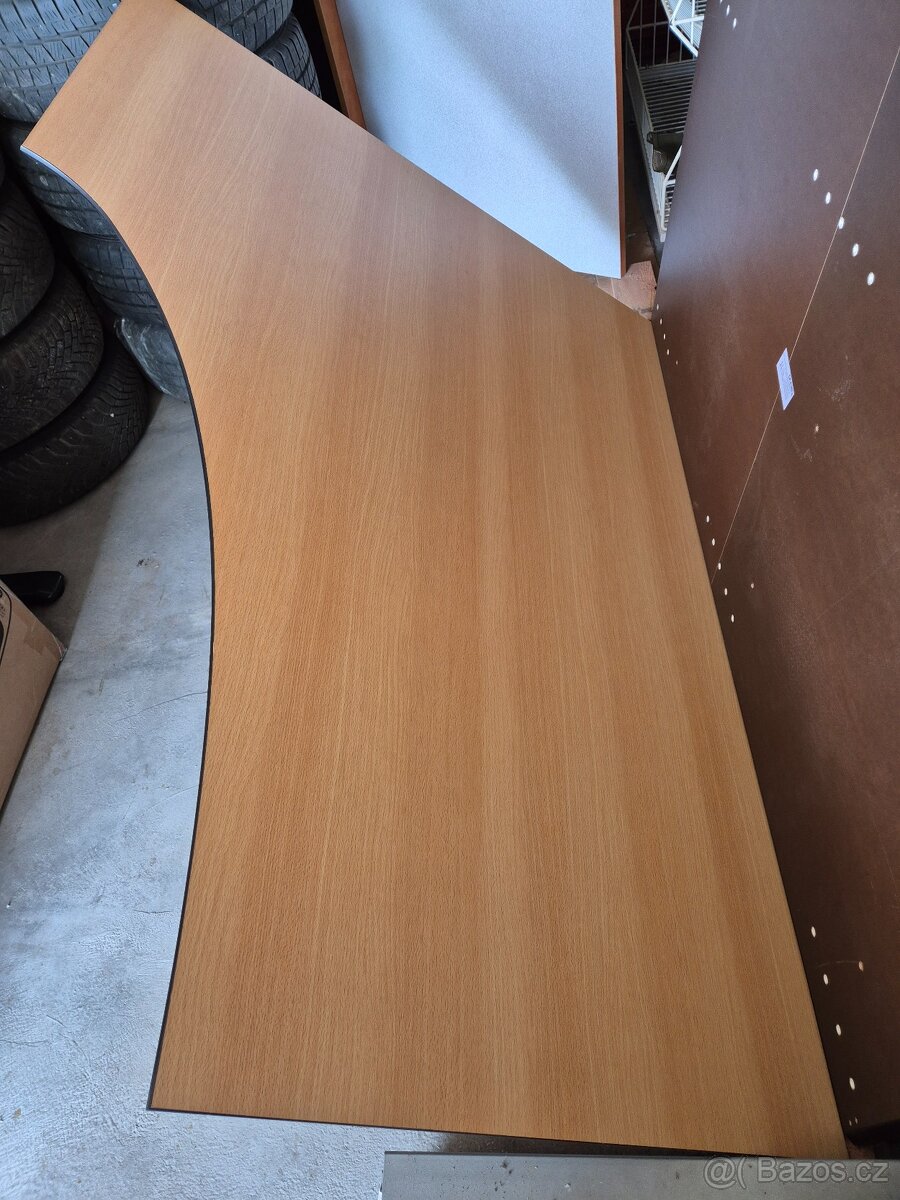 Vyklízíme garáž, vše levně v dobrém stavu