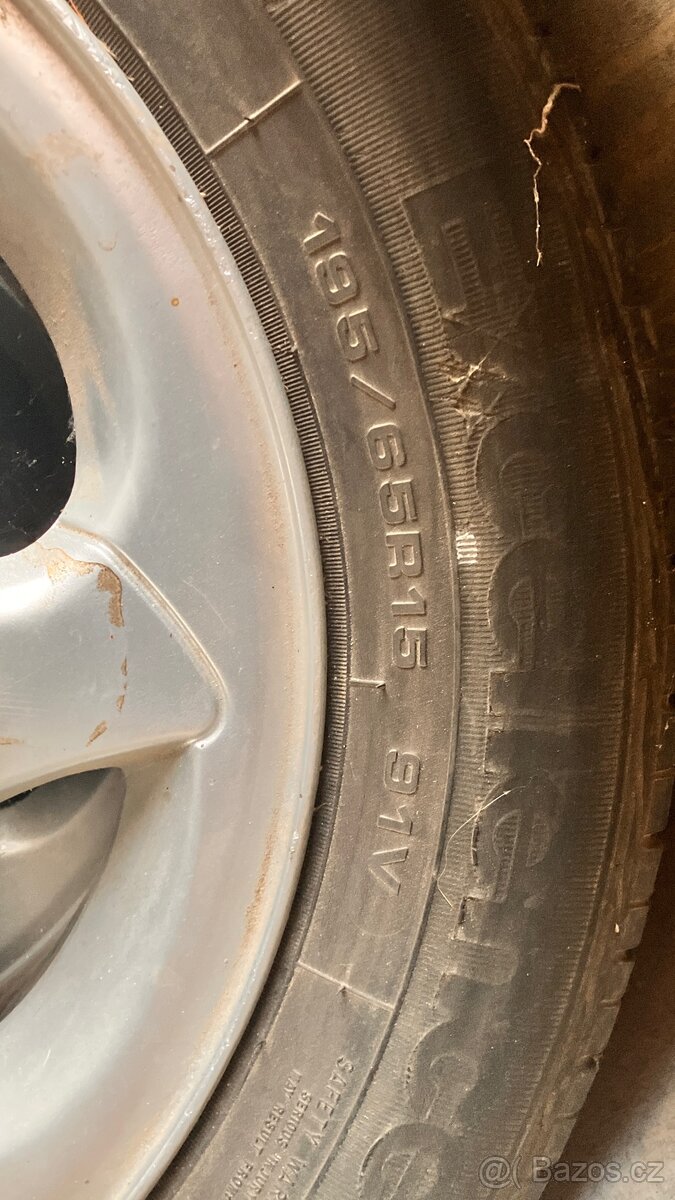 Prodám litá kola Peugeot R15