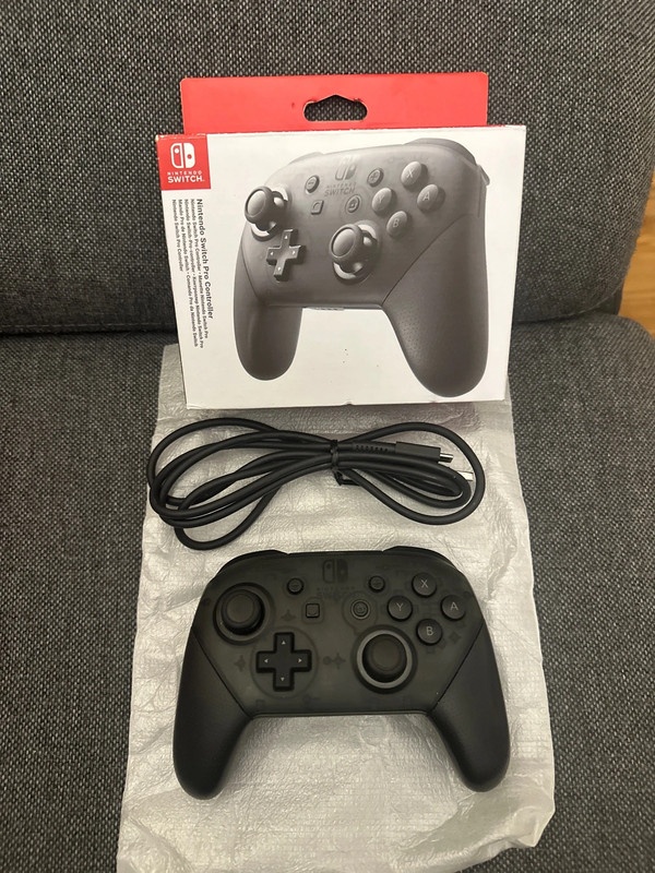 Pro controller (stav 10/10) nintendo switch