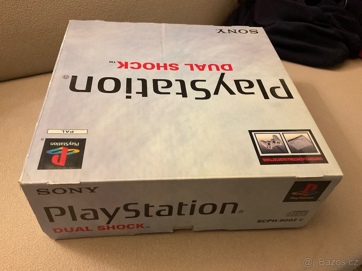 Sony PlayStation 1 (SCPH-9002 C) + orig. hra Tomb Raider
