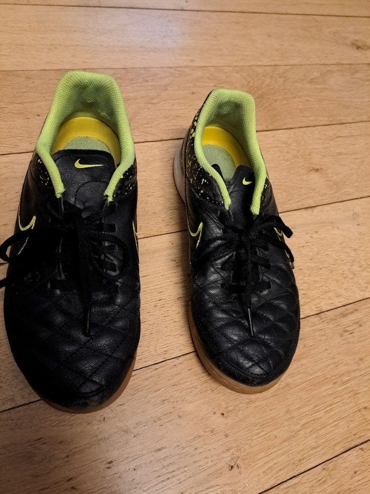 Kopačky - sálovky, Nike, vel. 38