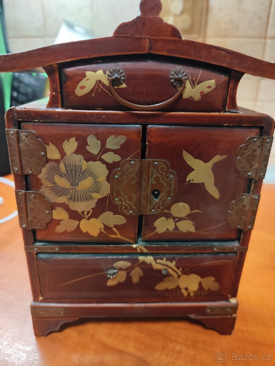 Japonská / Čínská krabička na šperky