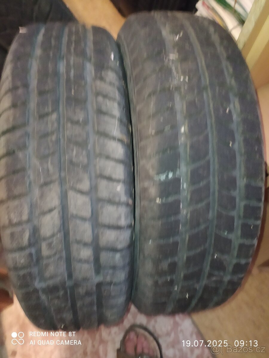 Škoda Felicia - Prodám pneumatiky.