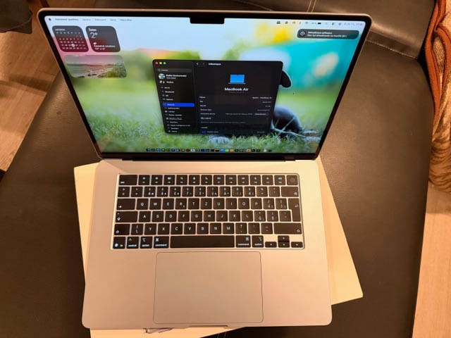 Macbook Air M4 15,3" 16/256GB, sky blue, CZ, záruka 3/27