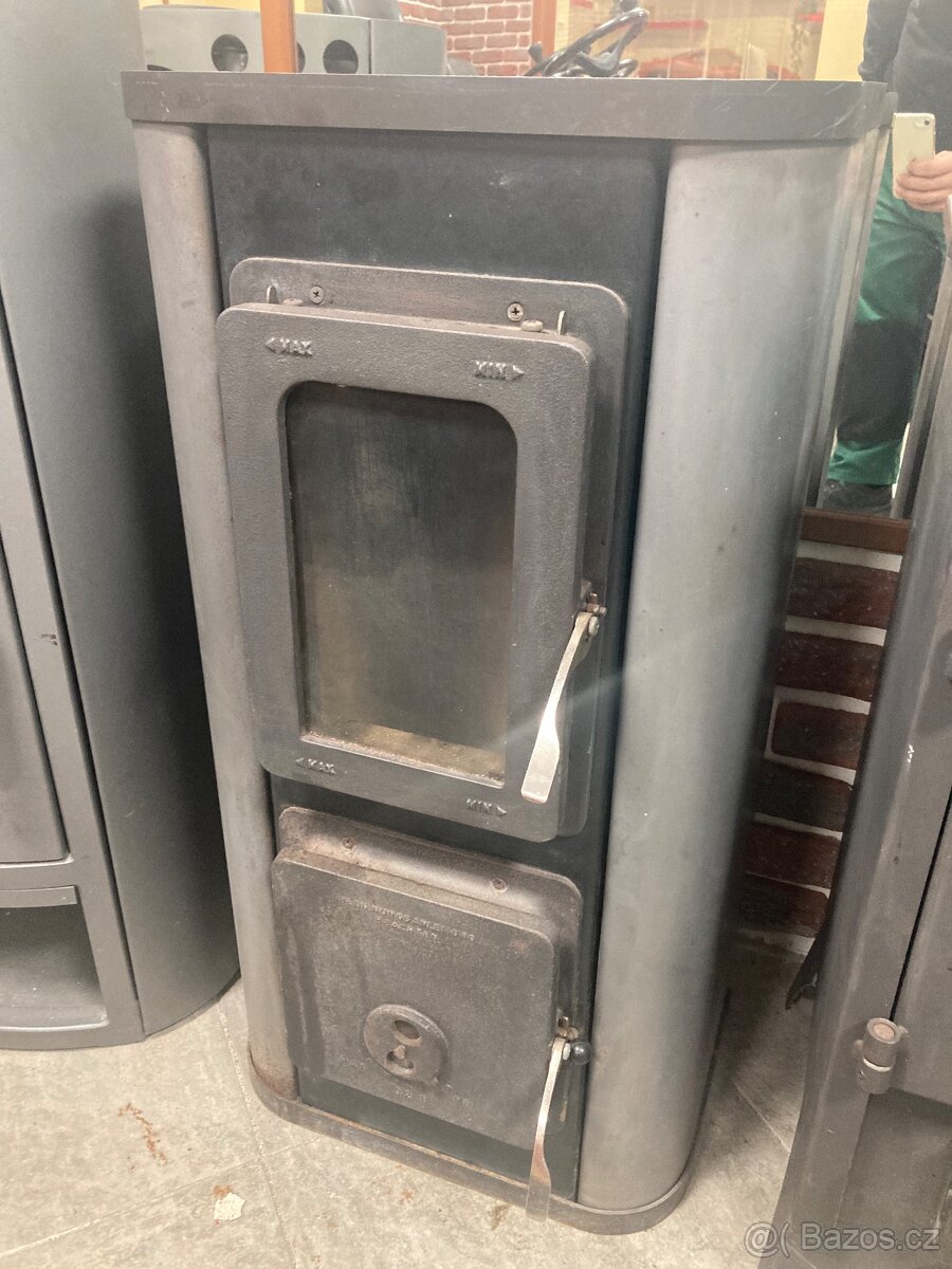 Prodám krbová kamna Thorma Meran