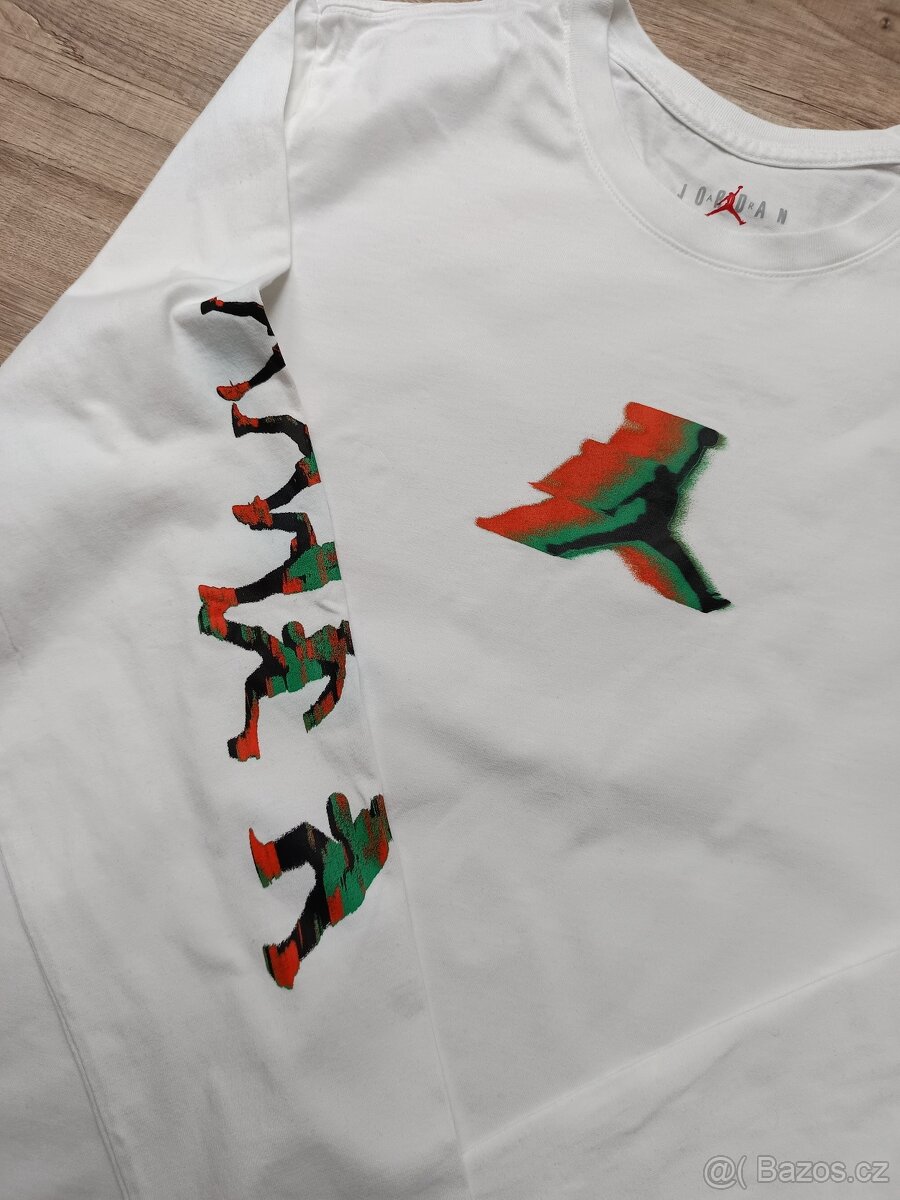 Triko Jordan vel.L.