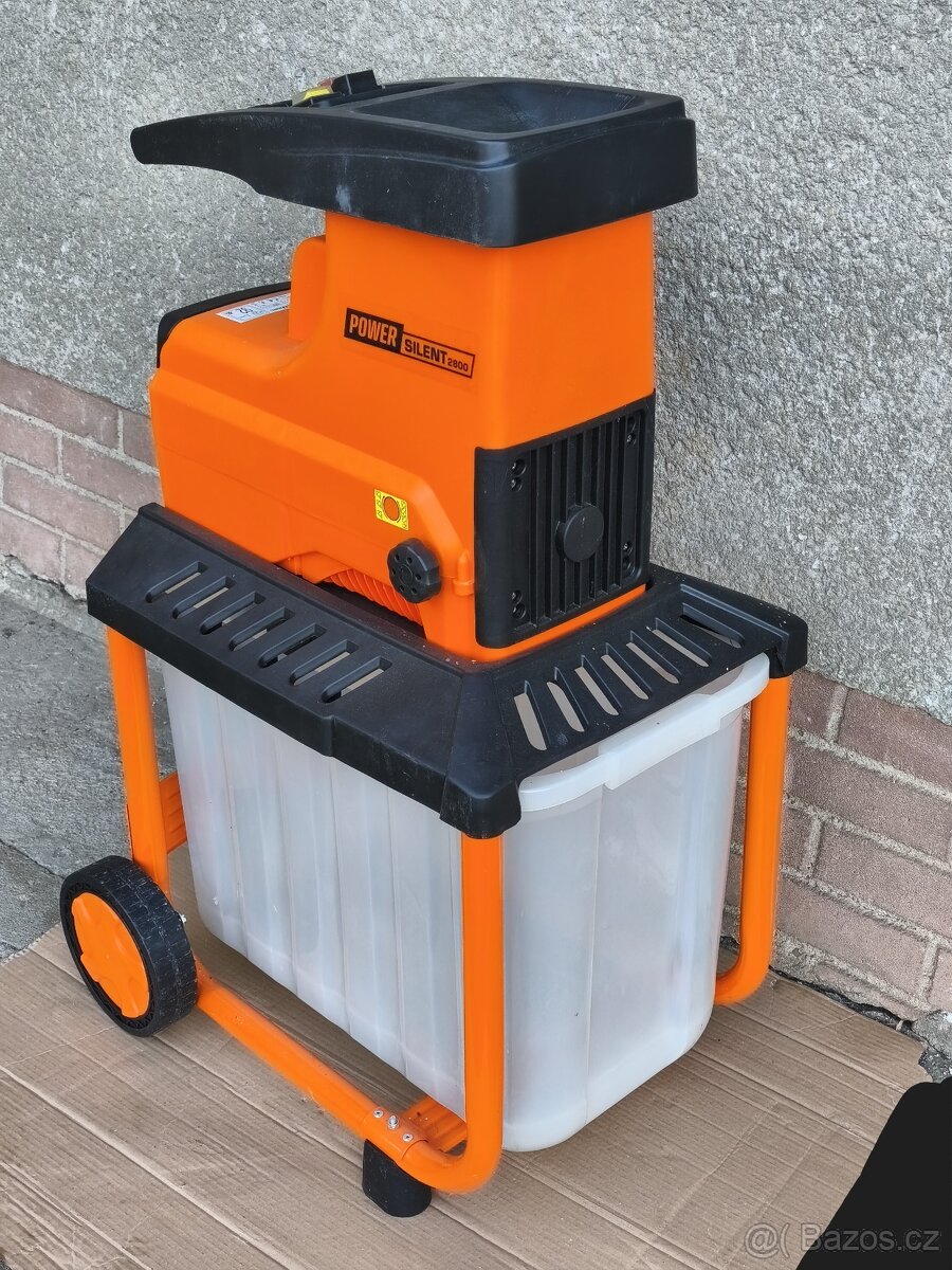 Prodám elektrický Válcový drtič Powersilent 2800 W...