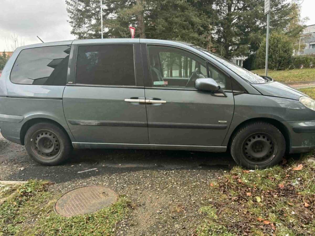 807 2,0 Hdi 103kw Rv. 2007