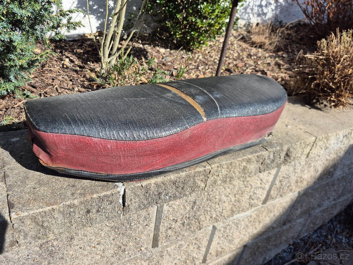 Sedlo panelka, cz kyvacka