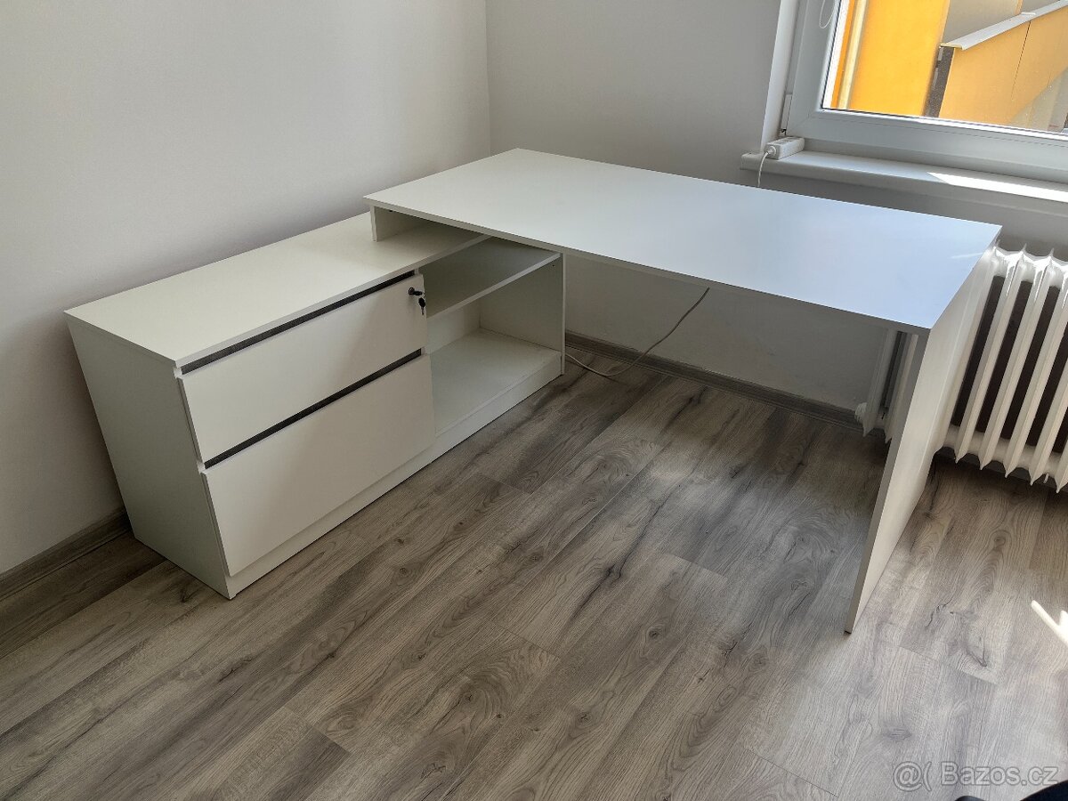 Psací/pracovní stůl bílý (osobní odběr Brno)