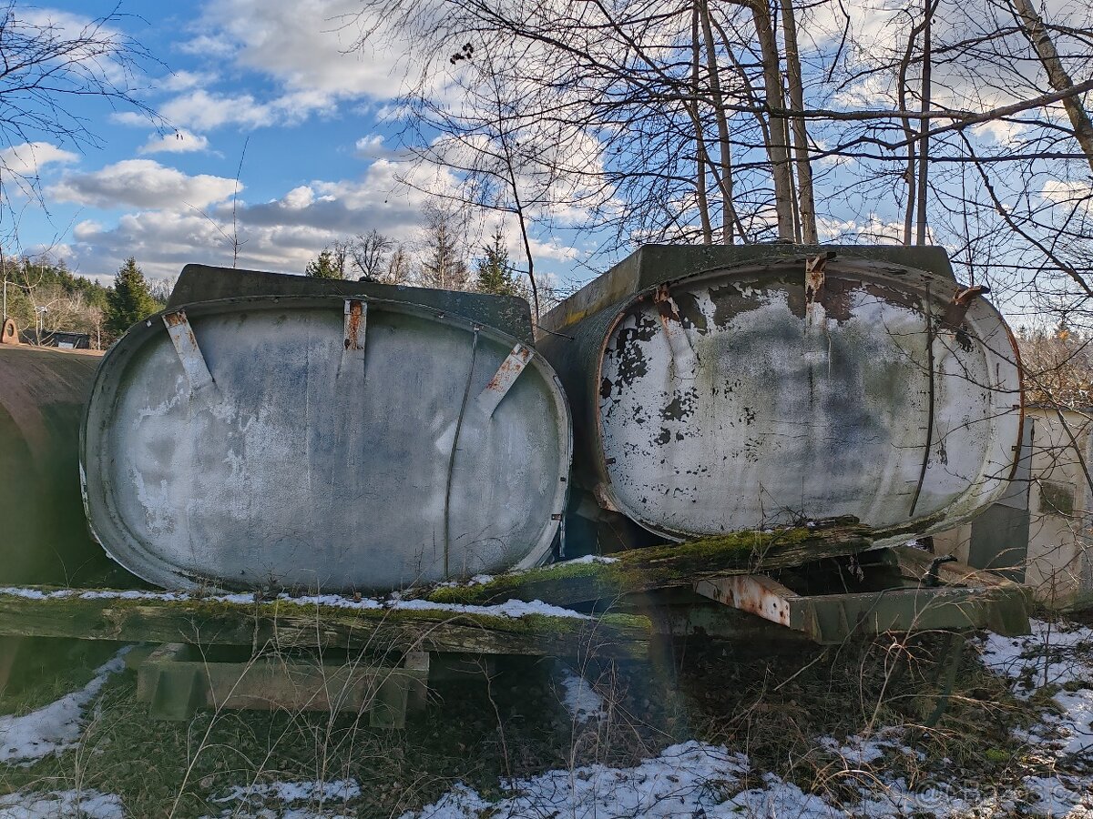 Cisterny /nádrže/lejty