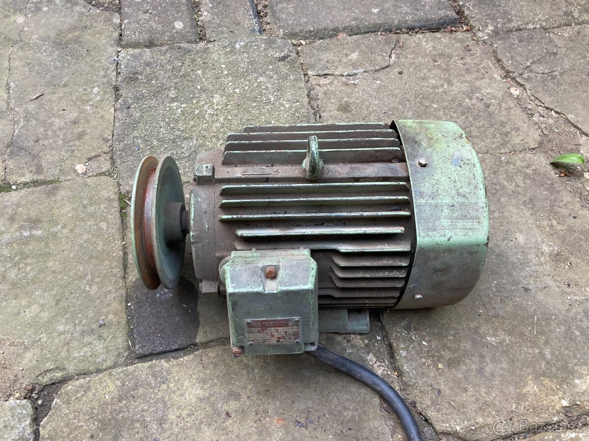 Prodám kompresor Orlík Elektromotor 2,2kW.