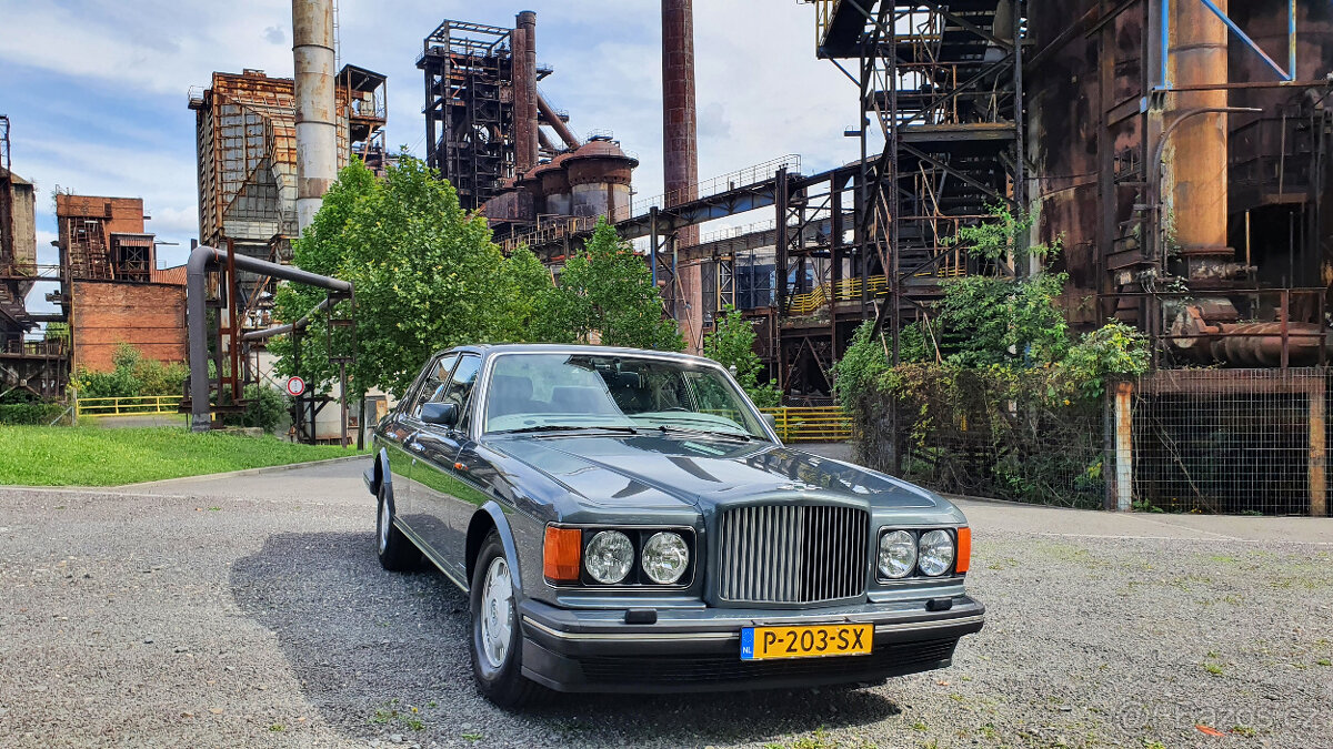 Bentley Brooklands 6.75l V8