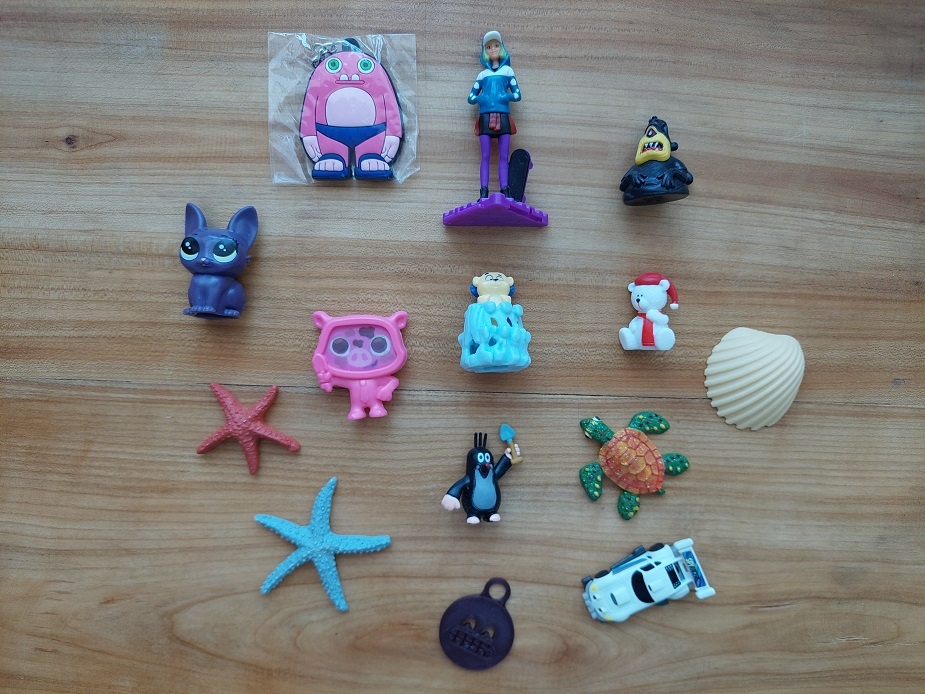 Nové hračky z Kinder vajíčka pro kluky i holky, konvolut