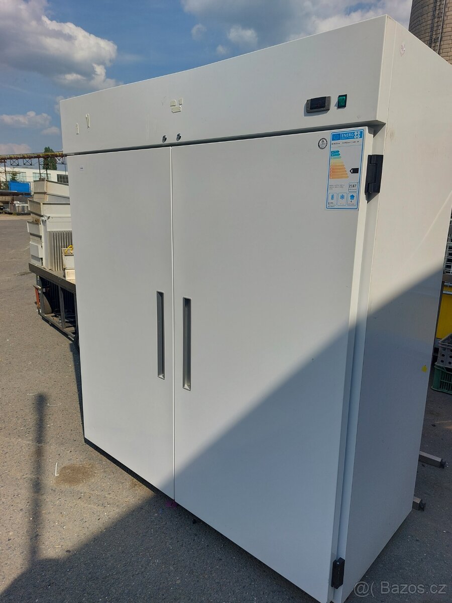 Velká dvoudveřová gastro lednice NORDLINE