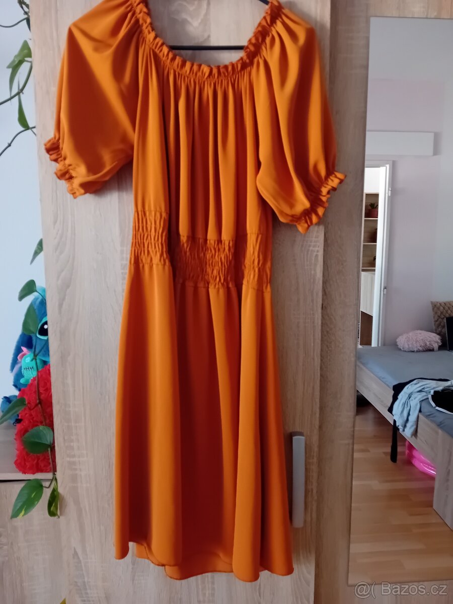 Šaty lehoucke písková barva