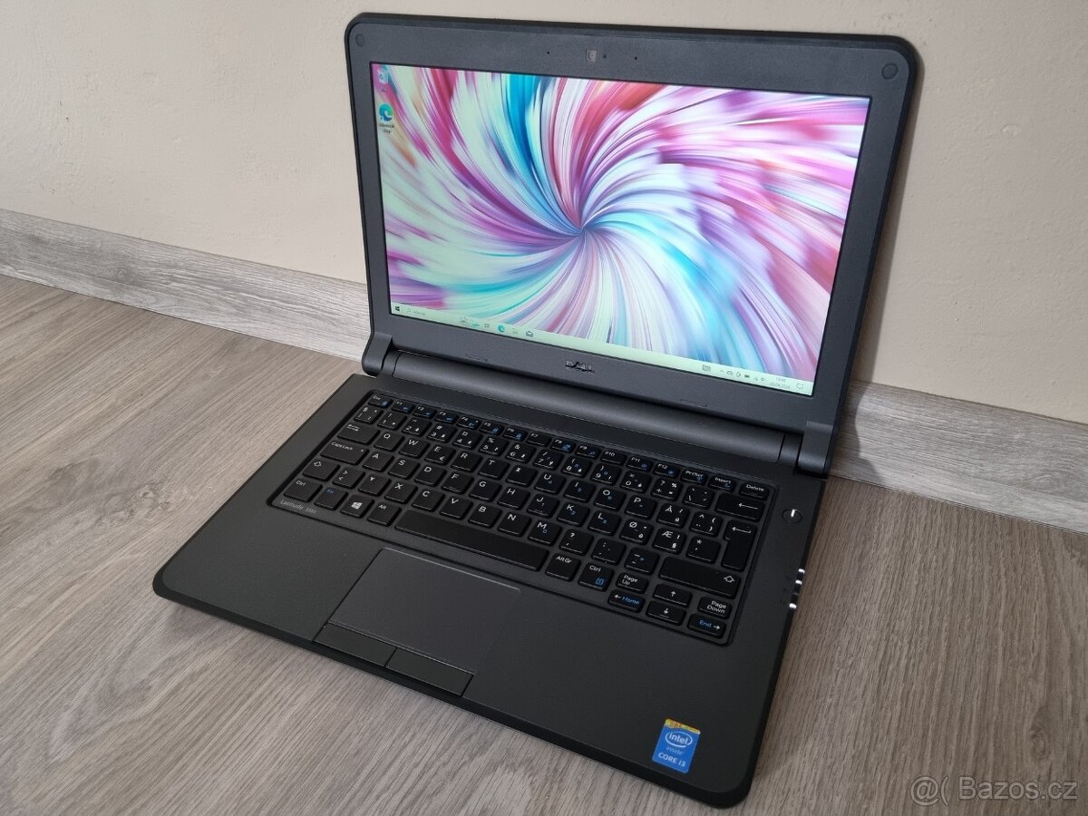 ▼Dell Latitude 3350 - 13,3" / i3-5015U / 8GB / SSD / ZÁR▼
