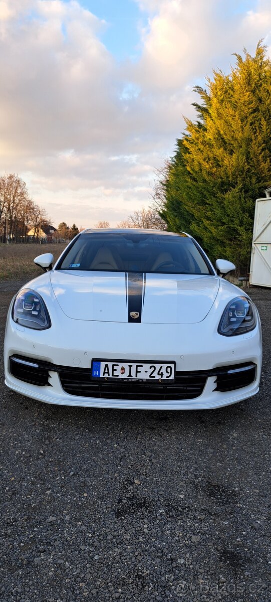Porsche Panamera 4 2018
