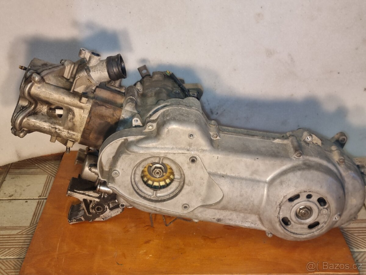 Motor PEUGEOT SATELIS 125