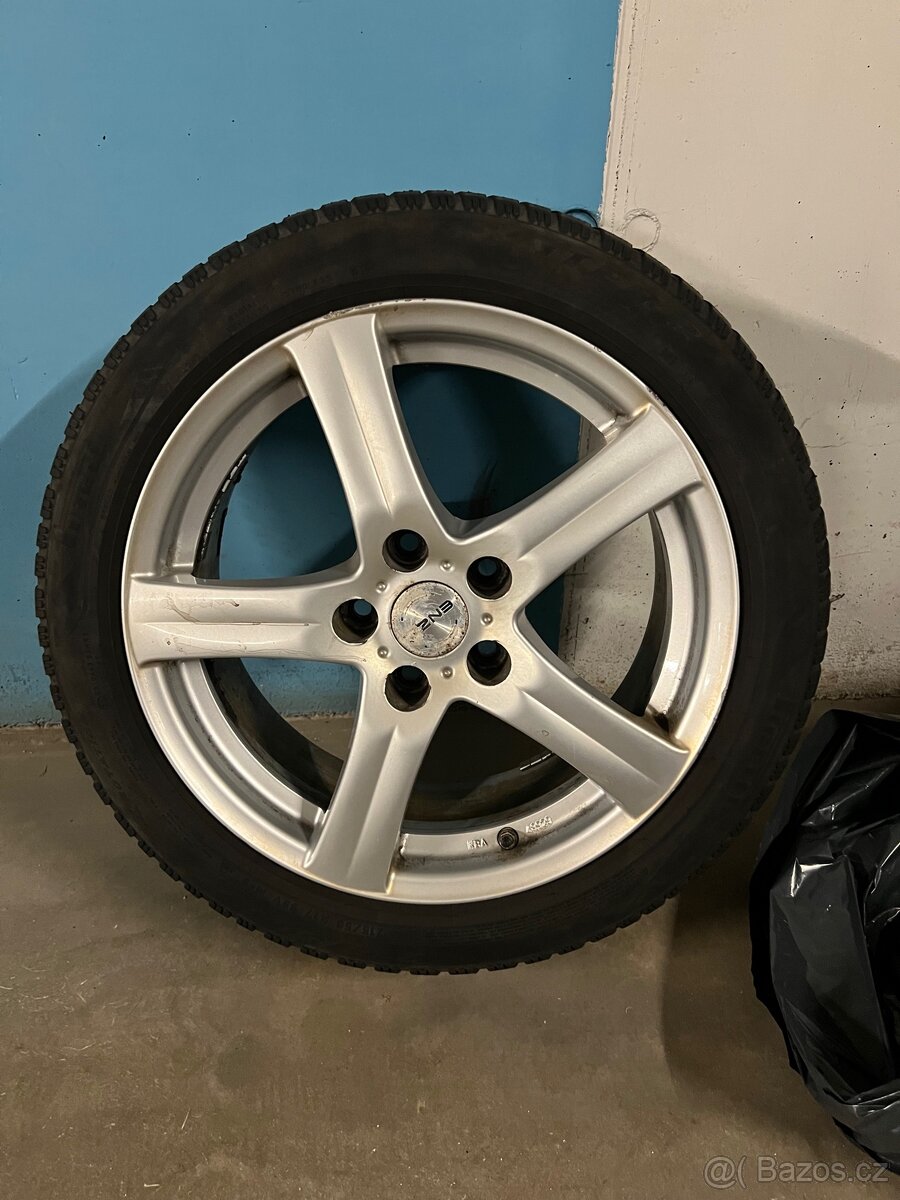 Pirelli 215/50 R17