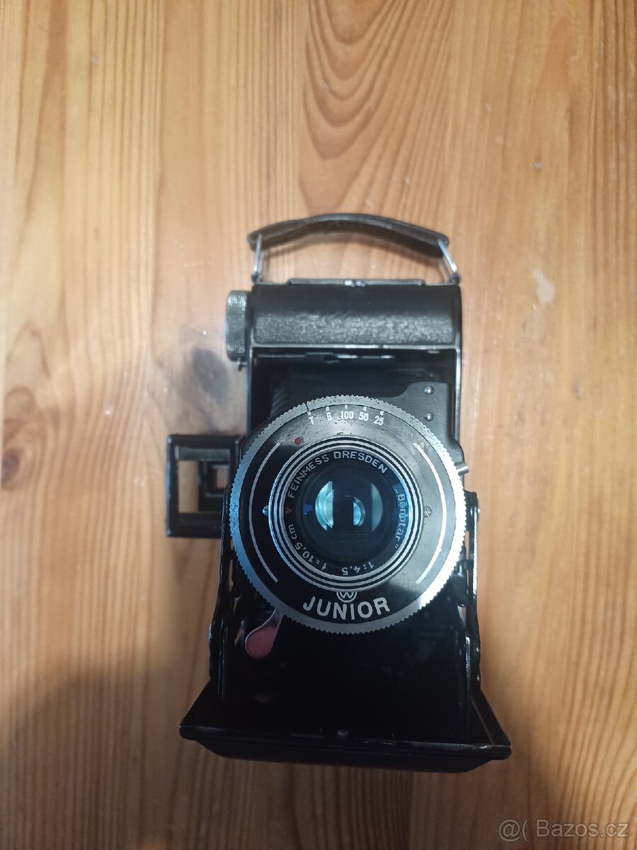 Starý měchový fotoaparát Belfoca Junior, Belca-Dresden