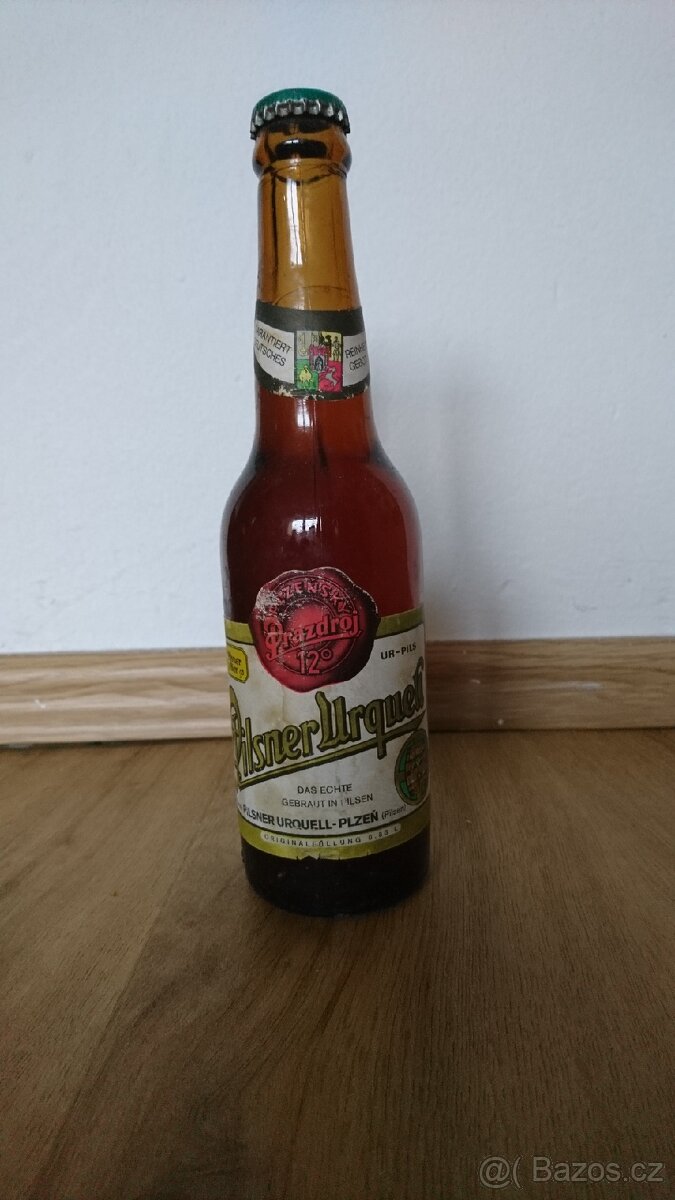 Láhev piva Pilsner Urquel ze 70.let