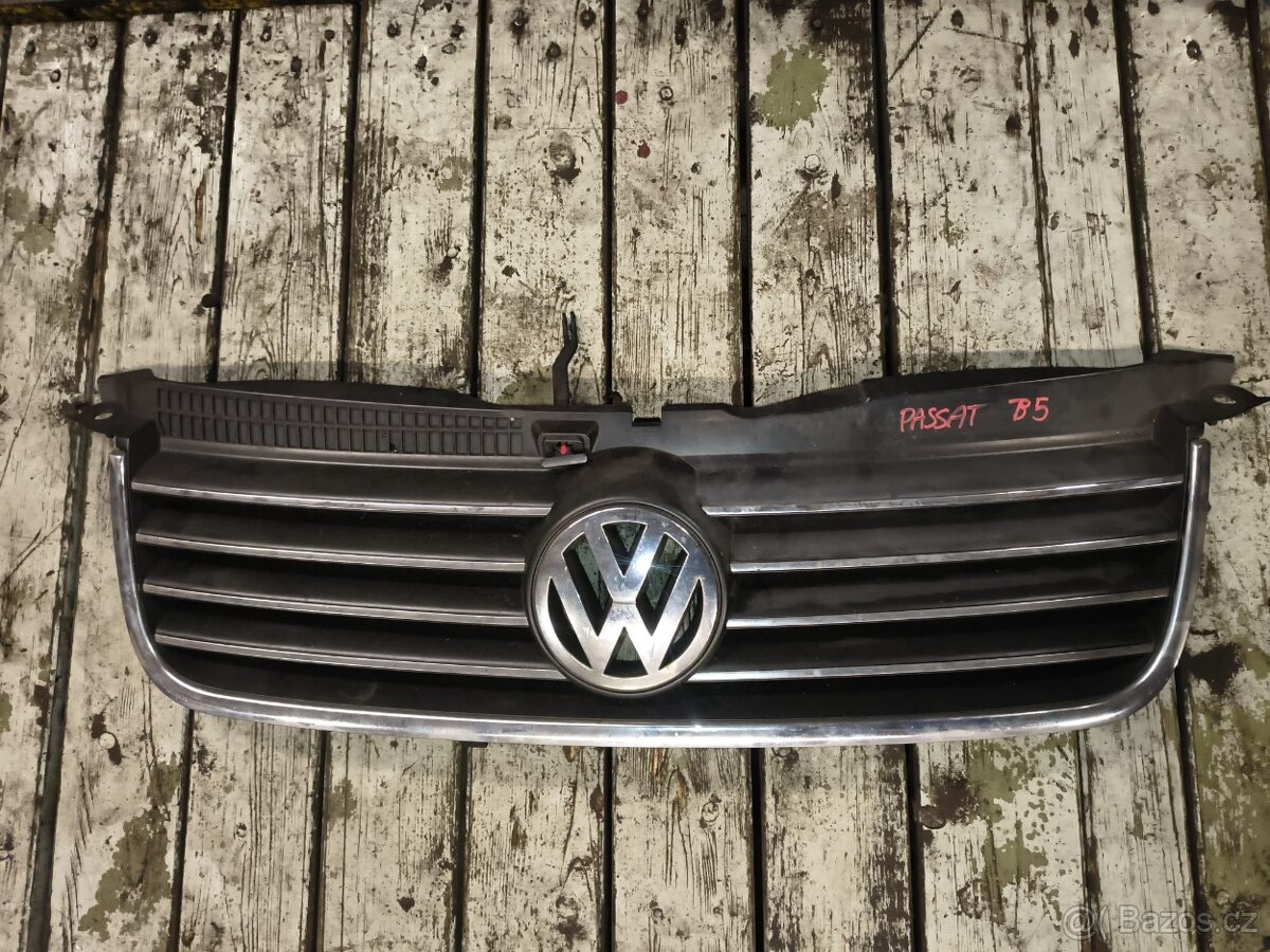 VW PASSAT B5.5 - MASKA