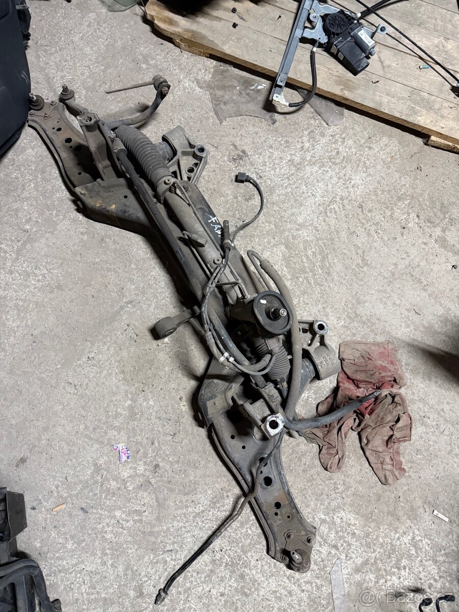 Přední náprava +řízeni Škoda Fabia 1