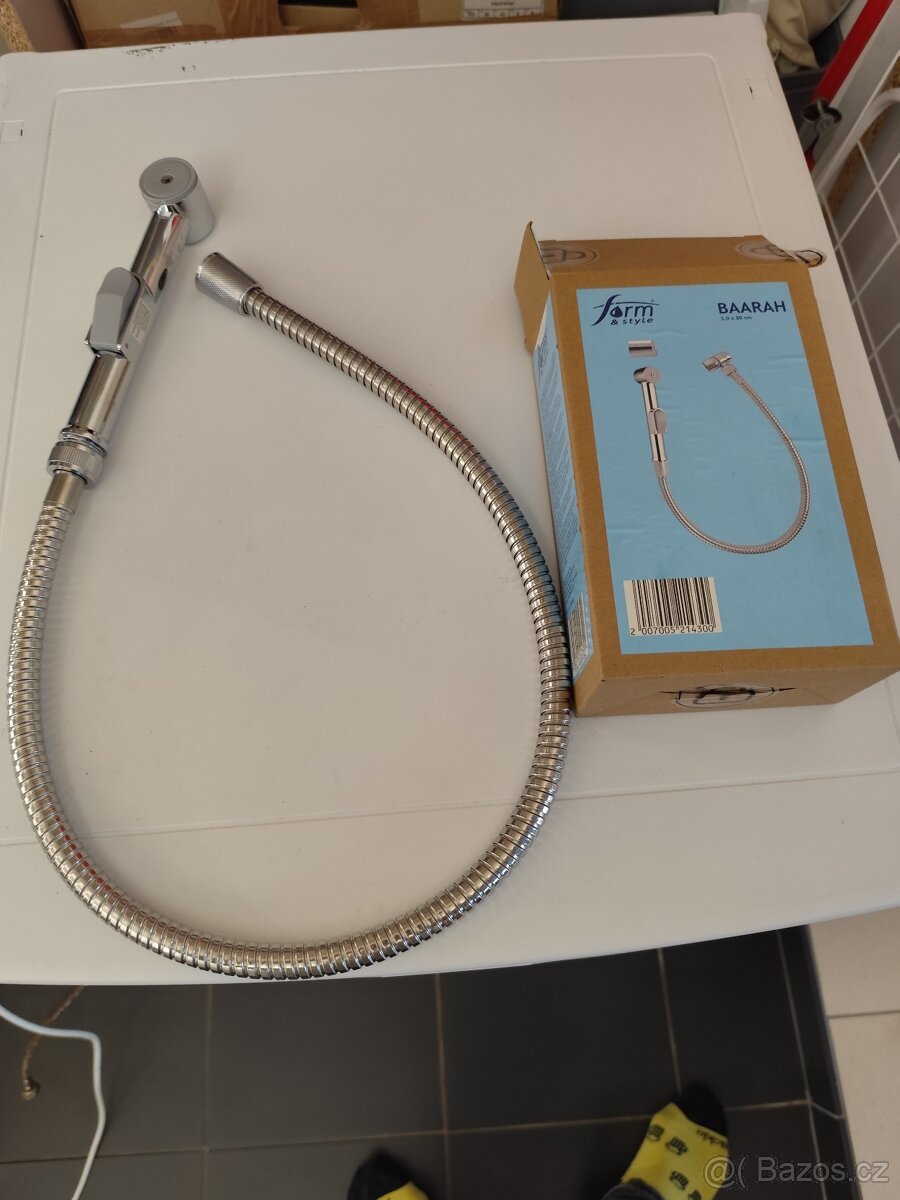 bidetova sprcha nova