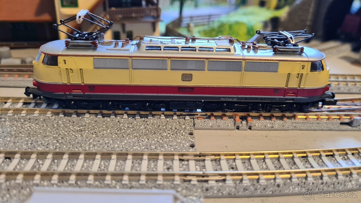 Vláčky N - električka BR103