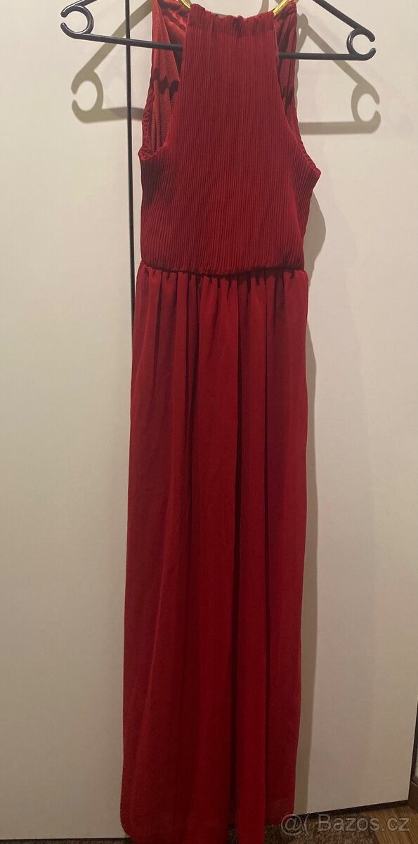 Šaty vínové