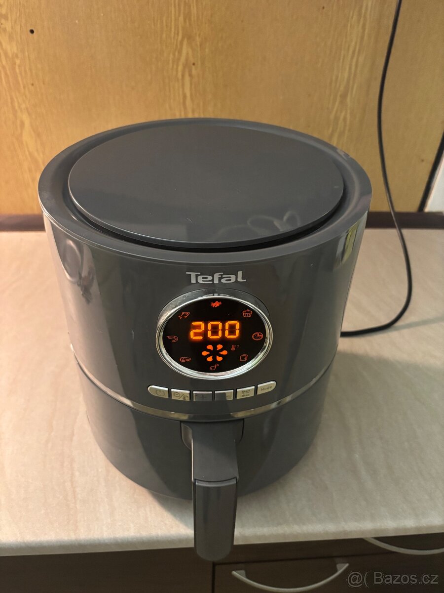 Fritéza Tefal EY 111 B15