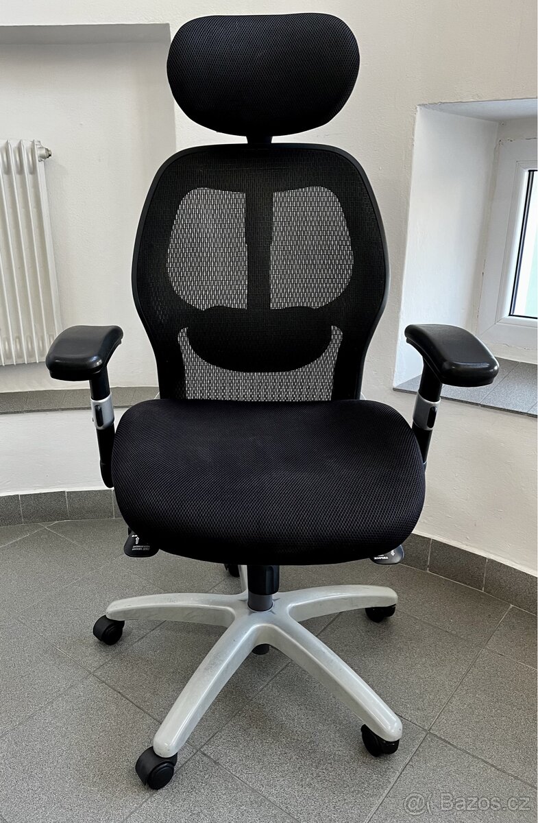 kancelářská židle OfficePro Saturn