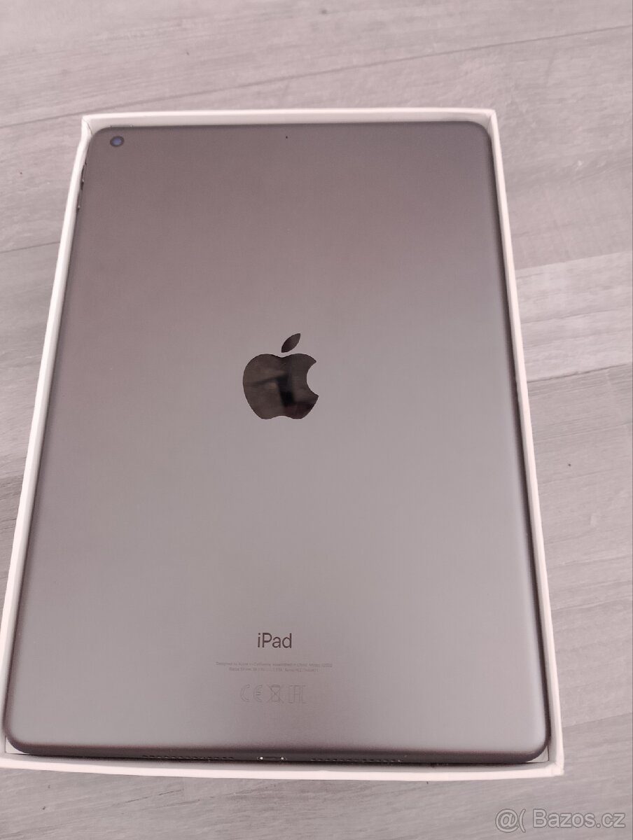 Zánovní iPad, 64GB