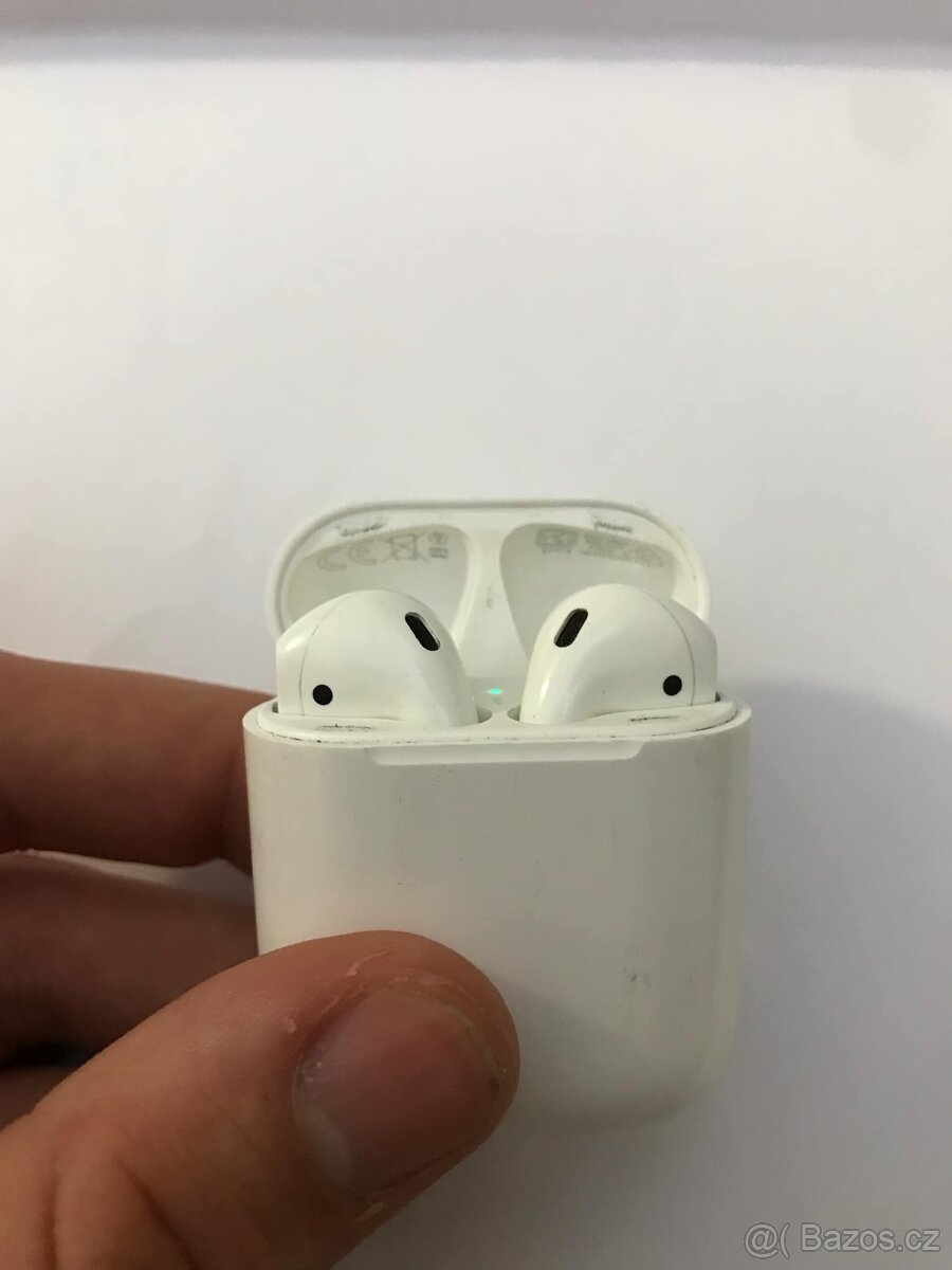 AirPods 2.generace