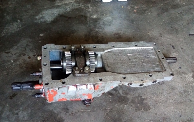 Traktor Rs-09 Gt-124 Rs 09 Rs09 vana převodovky