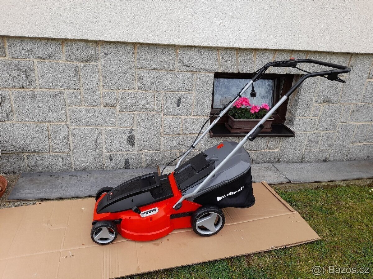 Výkonná elektrická sekačka Einhell GC-EM 1536