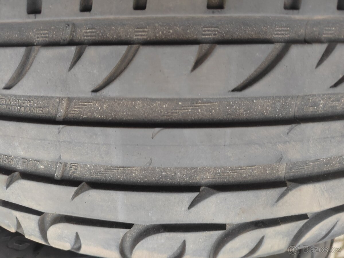 Pneumatiky R 17 215/55