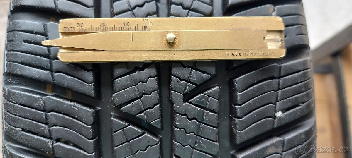 Zimní pneu 185/65R15 Barum (52)