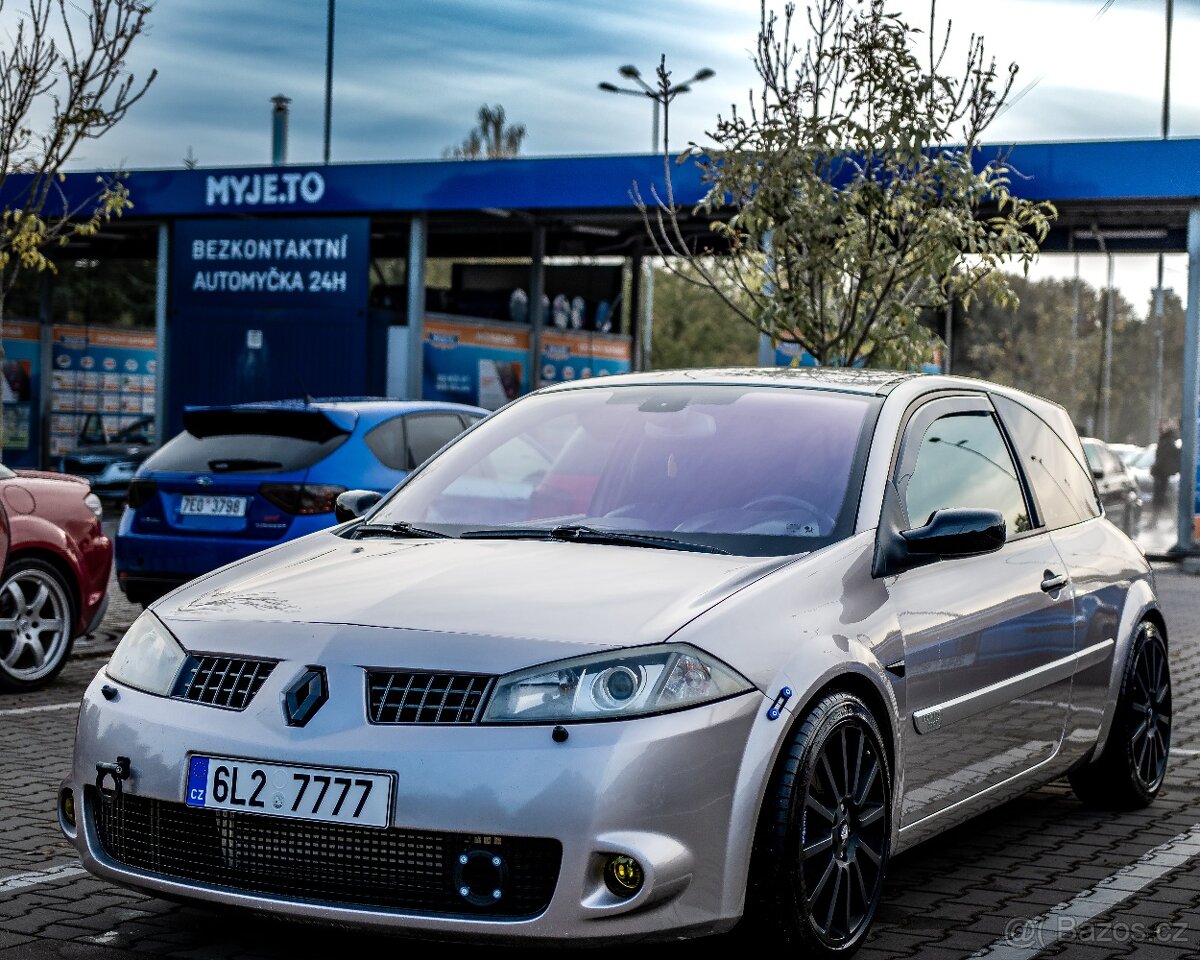 Renault Megane RS Trophy