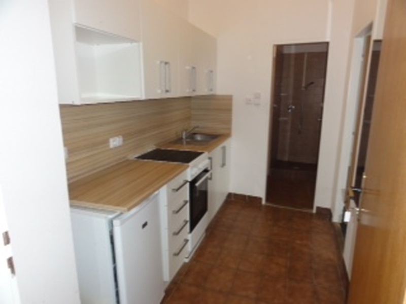 Pronájem bytu 1kk, 28m2, Pardubice-centrum